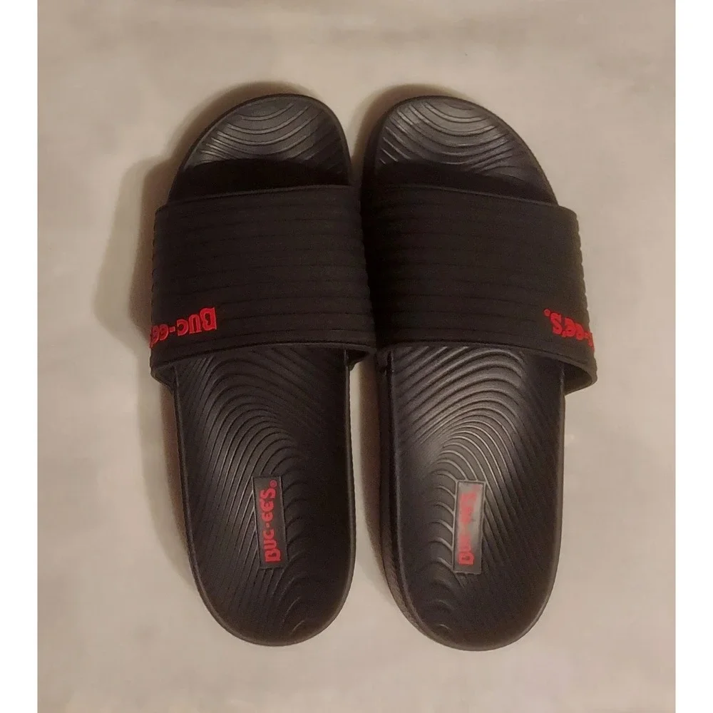 Buc-ees Mens Womens Black with Red Lettering Slides Slip-Ons Flats Size M/8 W/10